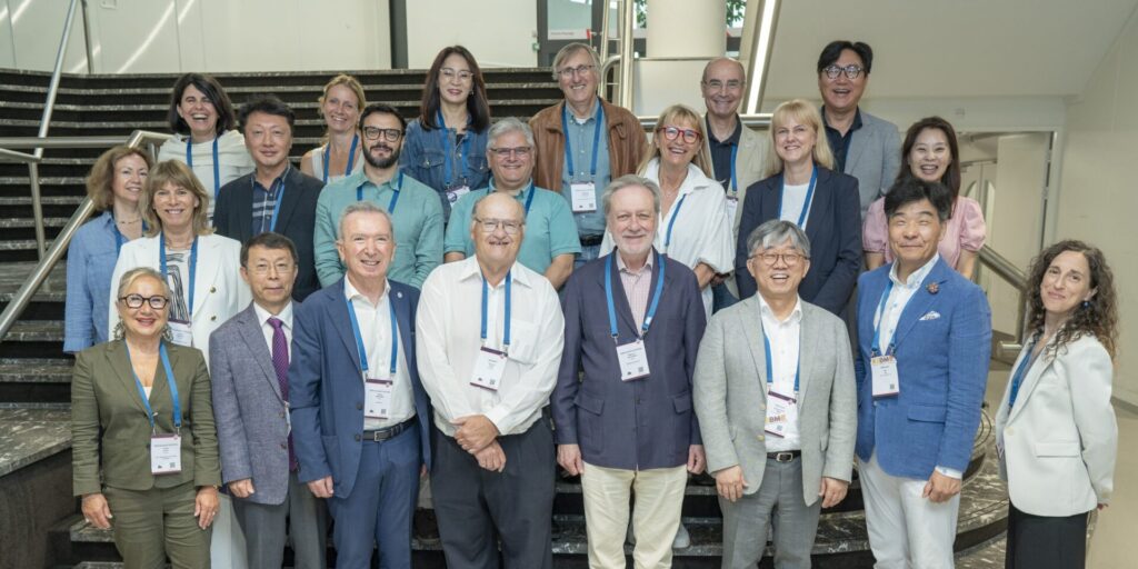 Group photograph of members of the Executive Committees of FEBS, FAOBMB and KSBMB following their joint meeting at the 2026 FEBS Congress in Maastricht.